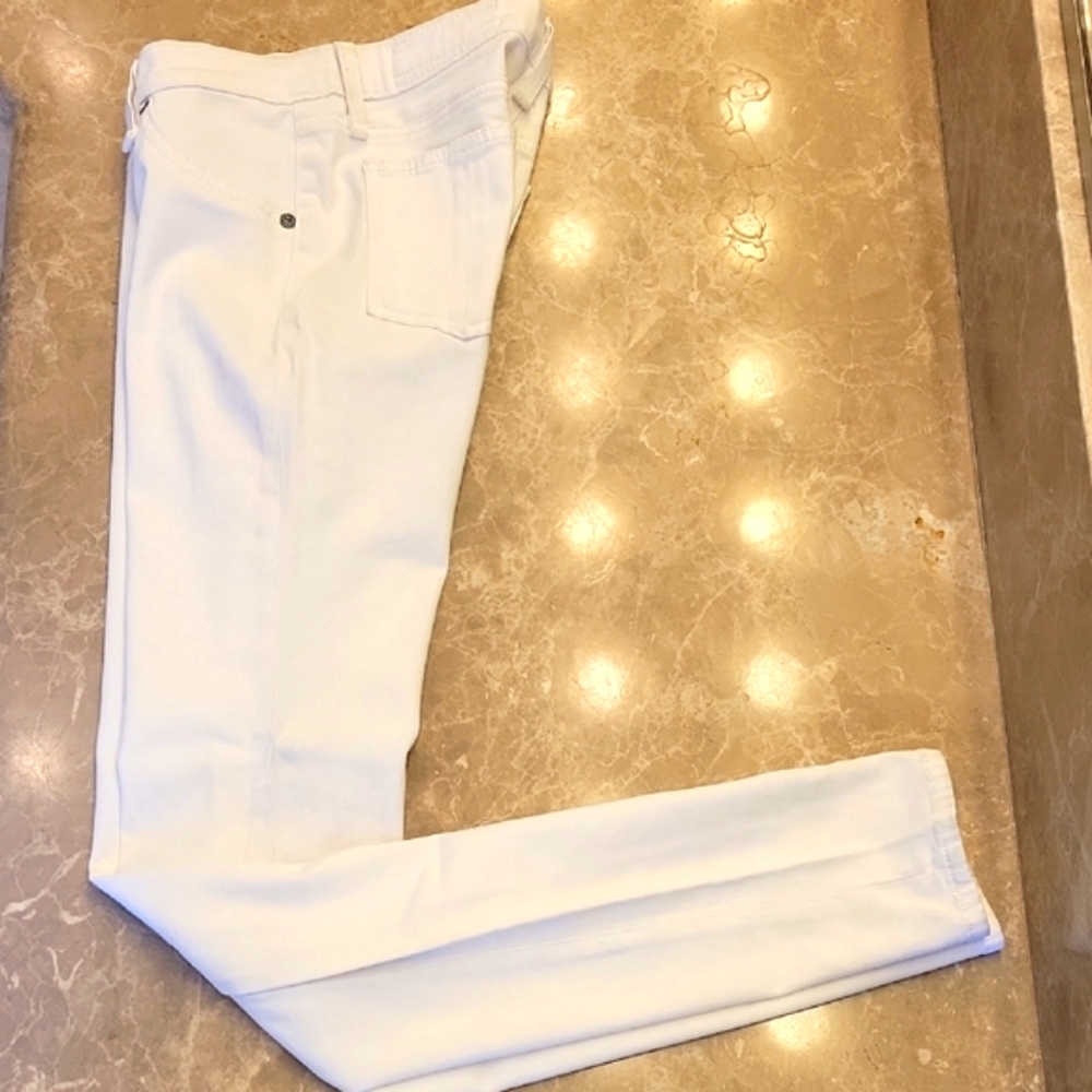 Rag & Bone White Skinny Jeans/ Leggings with Sleek Fit,  Sz 25